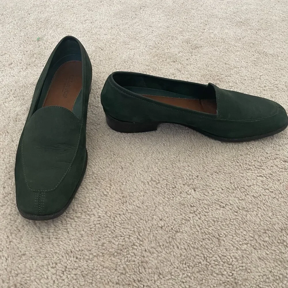 G.H. Bass Willa Weejuns Green Suede Loafers – Women’s Size 10, Classic Flats - Picture 2 of 7